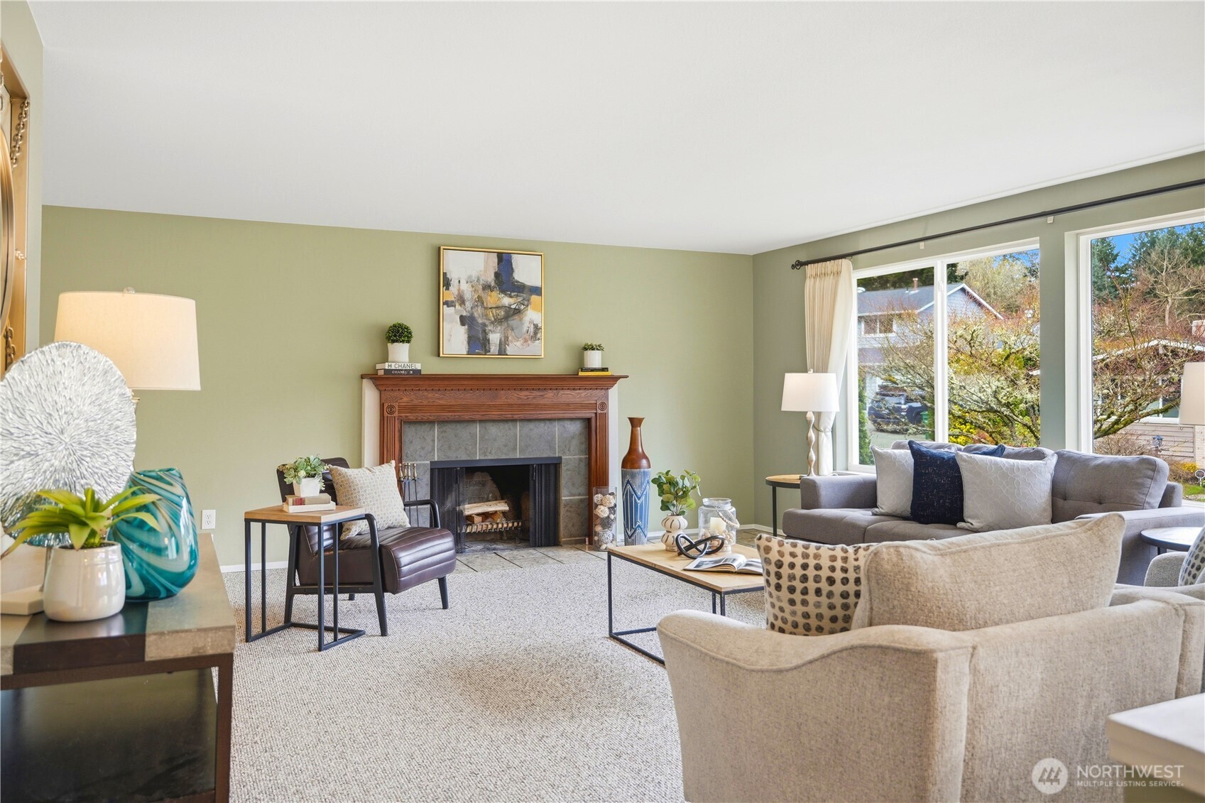 1229 NW 201st Street , Shoreline, WA 98177