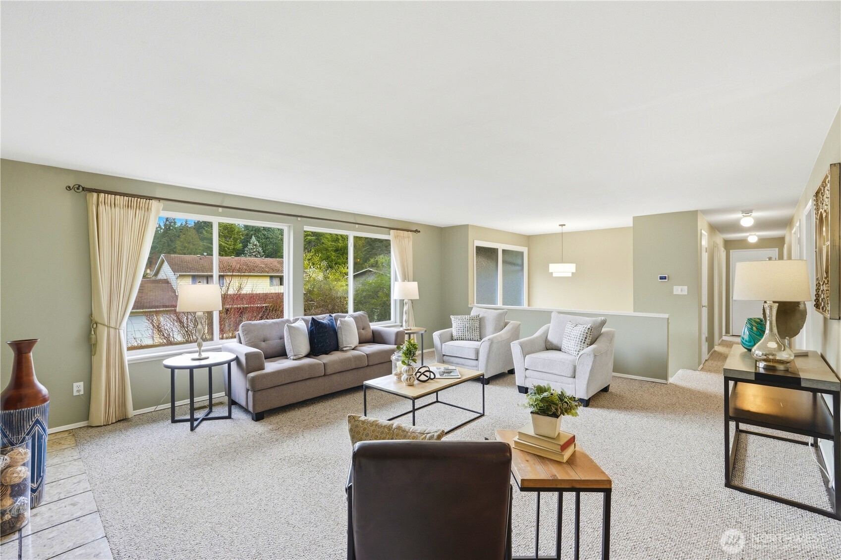 1229 NW 201st Street , Shoreline, WA 98177