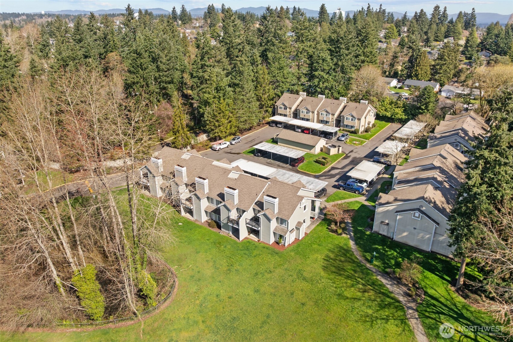 1835 S 286th Lane #R101, Federal Way, WA 98003-9284