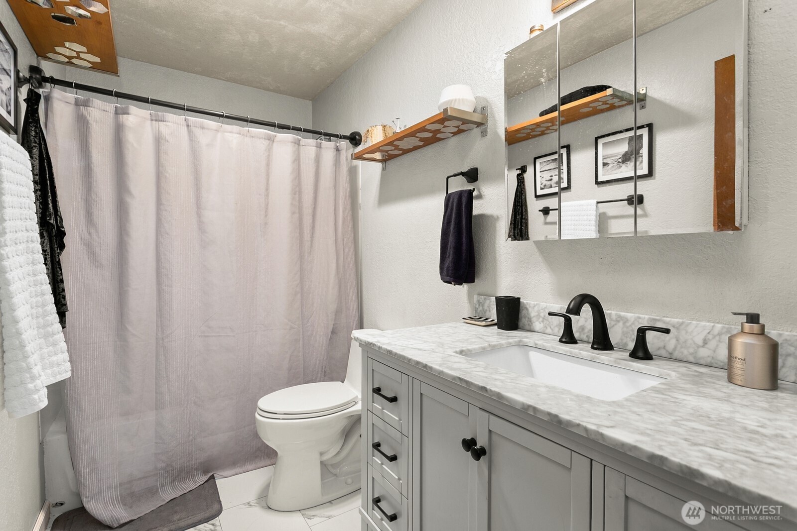 2031 NW 59th Street #101, Seattle, WA 98107