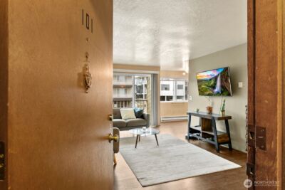 2031 NW 59th Street #101, Seattle, WA 98107 - Photo 4