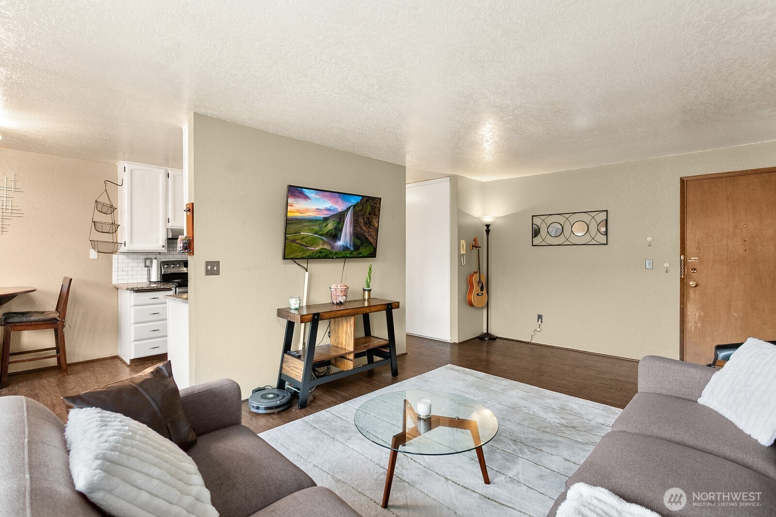 2031 NW 59th Street #101, Seattle, WA 98107