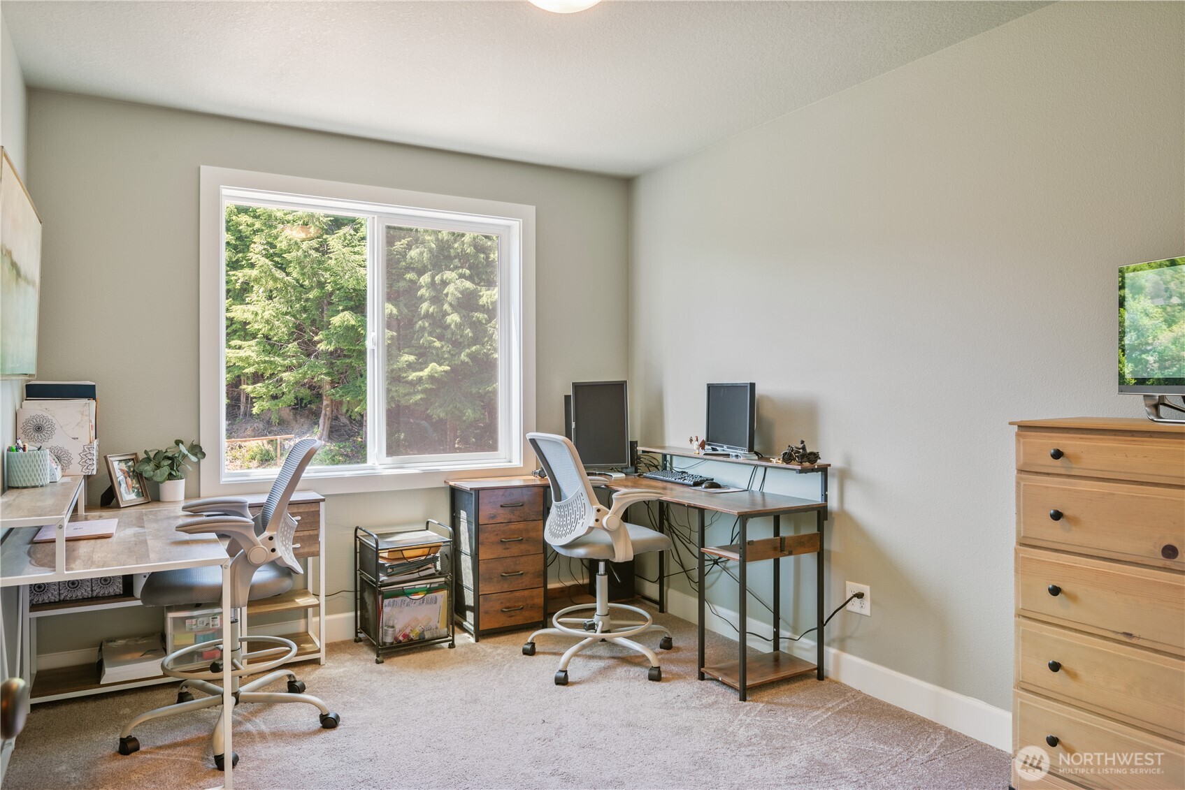 327 Parpala Road , Naselle, WA 98638