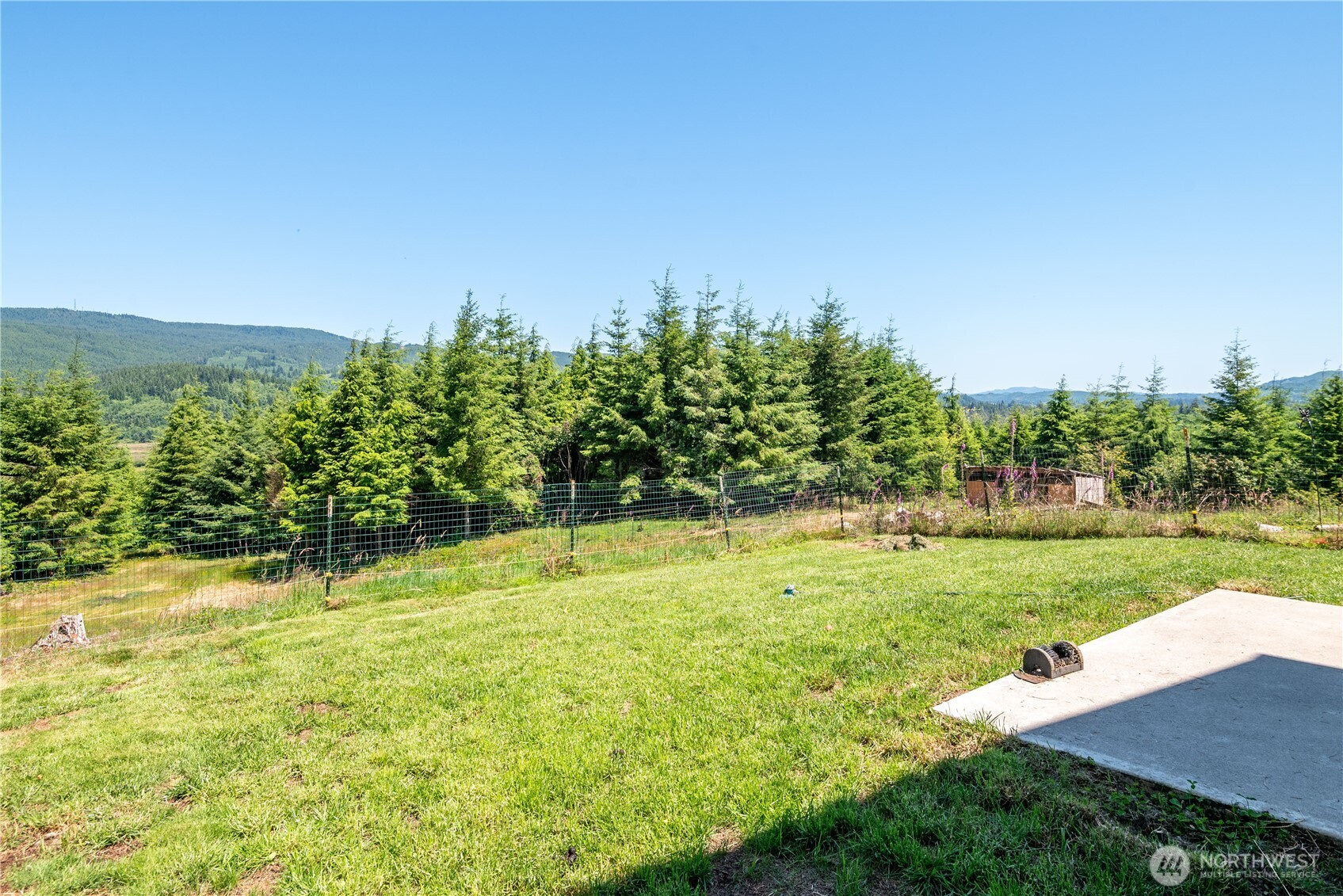 327 Parpala Road , Naselle, WA 98638