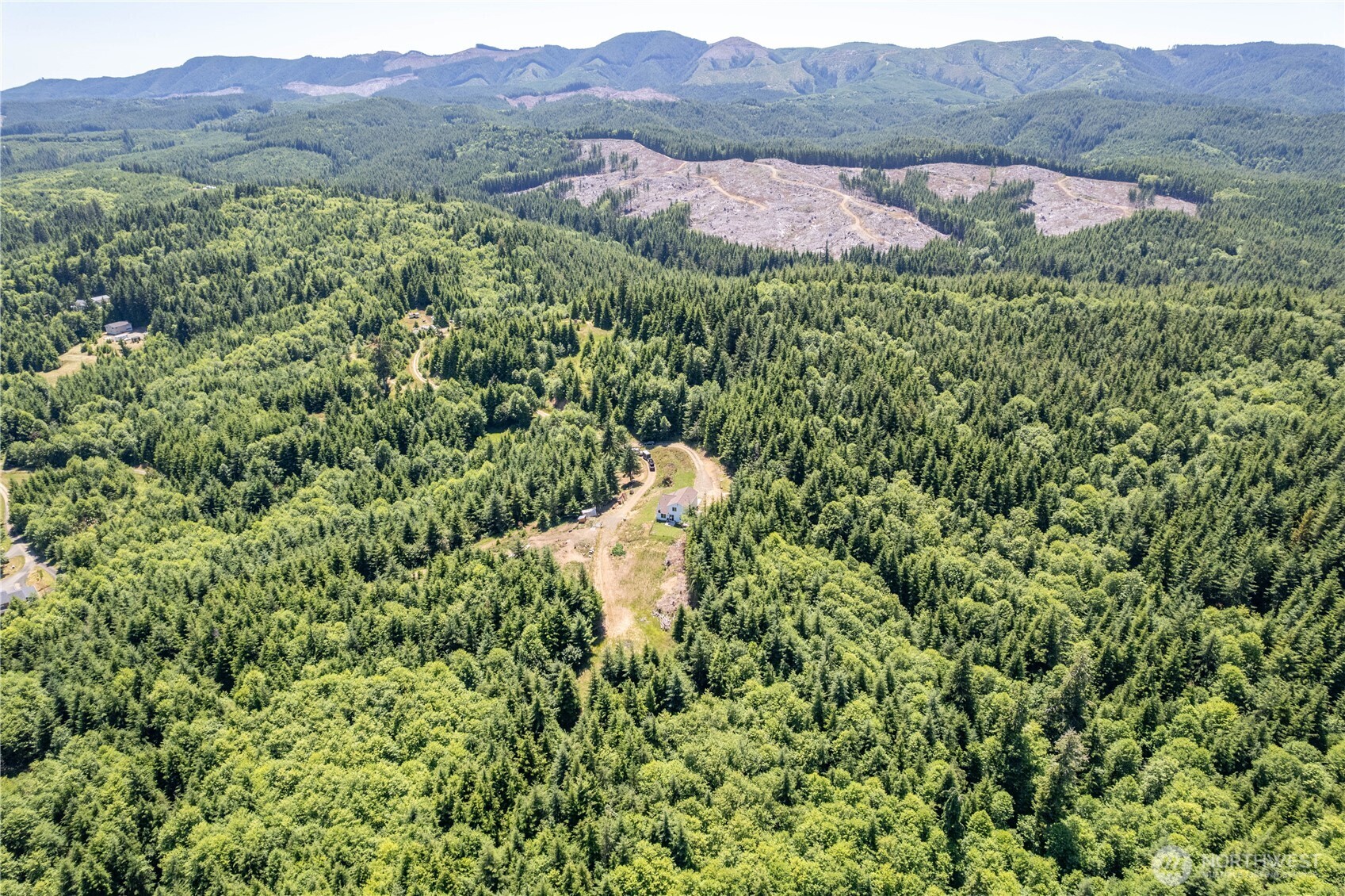 327 Parpala Road , Naselle, WA 98638