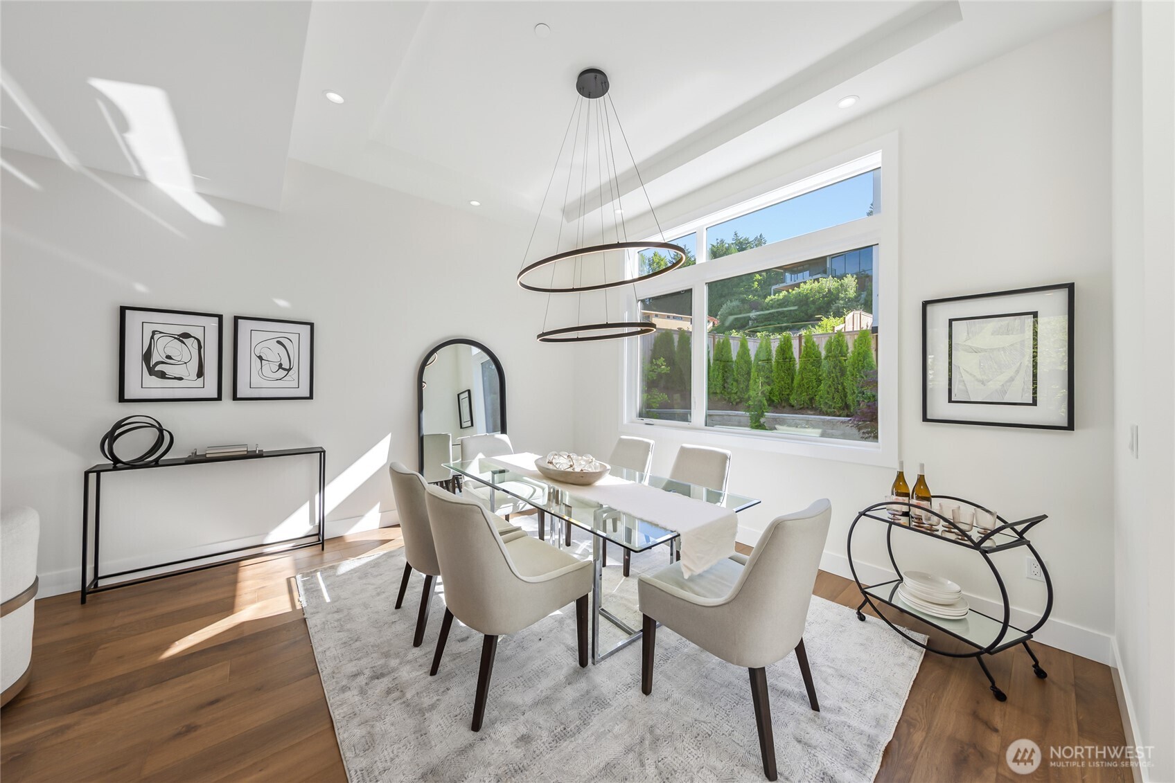 10204 NE 43rd Street , Kirkland, WA 98033