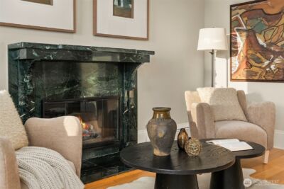 2307 Broadway E, Seattle, WA 98102 - Photo 12