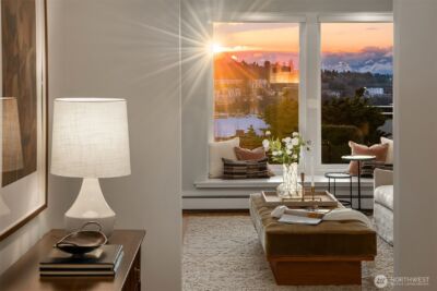 2307 Broadway E, Seattle, WA 98102 - Photo 6