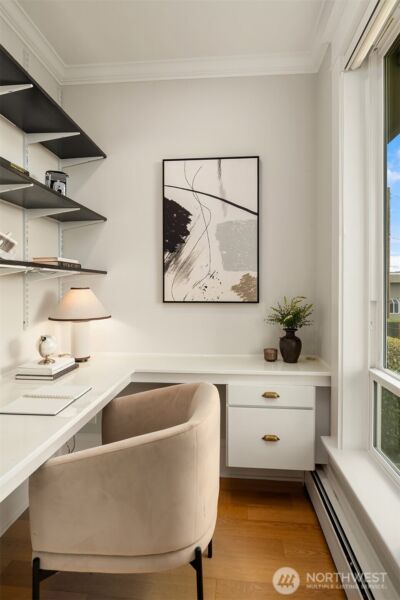 2307 Broadway E, Seattle, WA 98102 - Photo 8