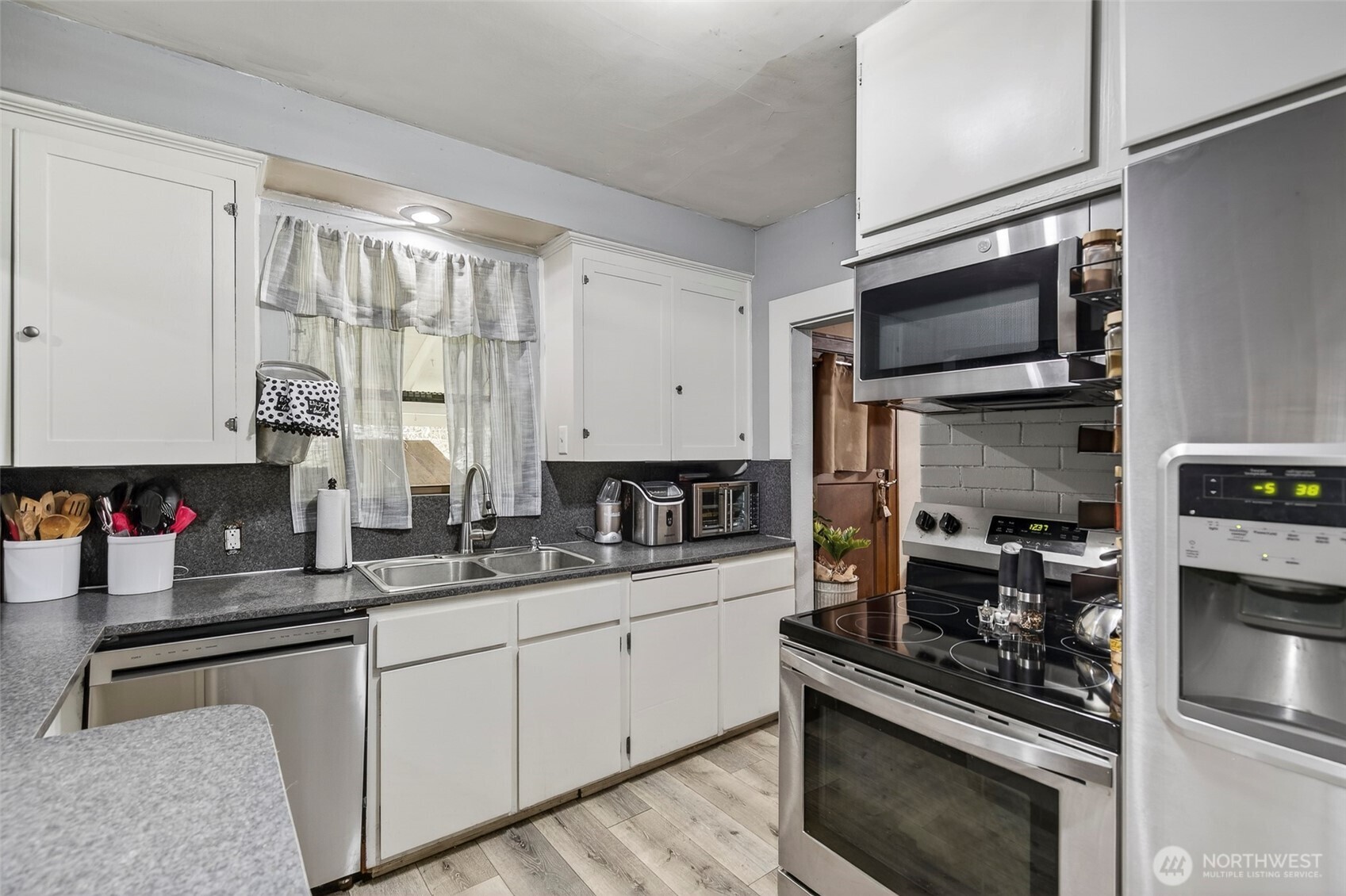 17414 NE 199th Street , Battle Ground, WA 98604