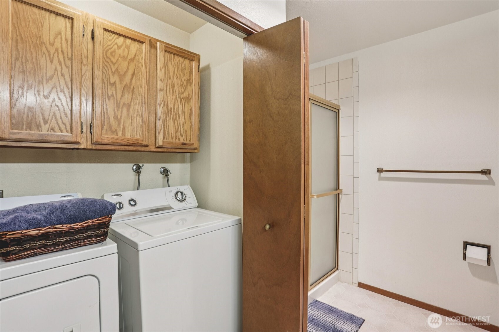 17440 NE 38th Street #A201, Redmond, WA 98052