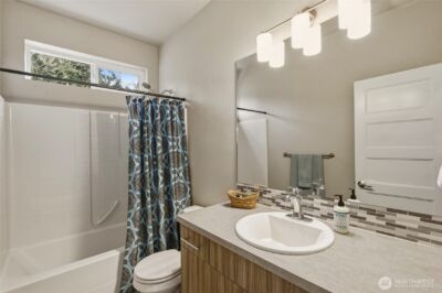 10429 7th Avenue SW, Seattle, WA 98146 - Photo 18