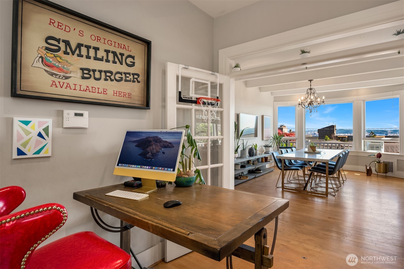 1012 2nd Avenue W, Seattle, WA 98119-3515