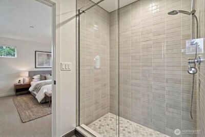 12332 38th Avenue NE, Seattle, WA 98125 - Photo 16