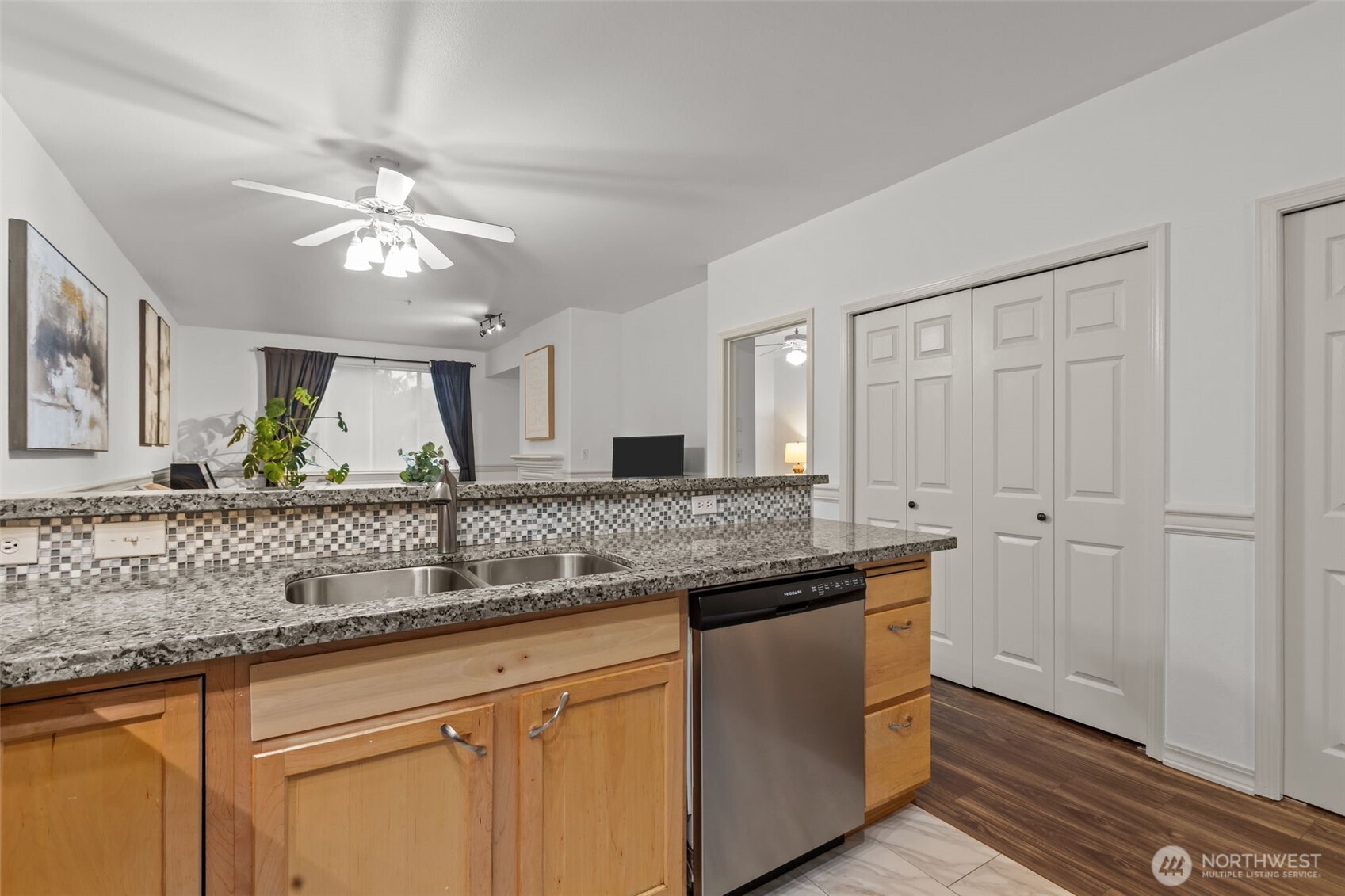 440 Maple Ave SW Avenue SW #A106, Renton, WA 98057