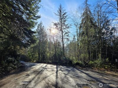 2 xxx Sand Dollar Road W, Bremerton, WA 98312-5600 - Photo 4