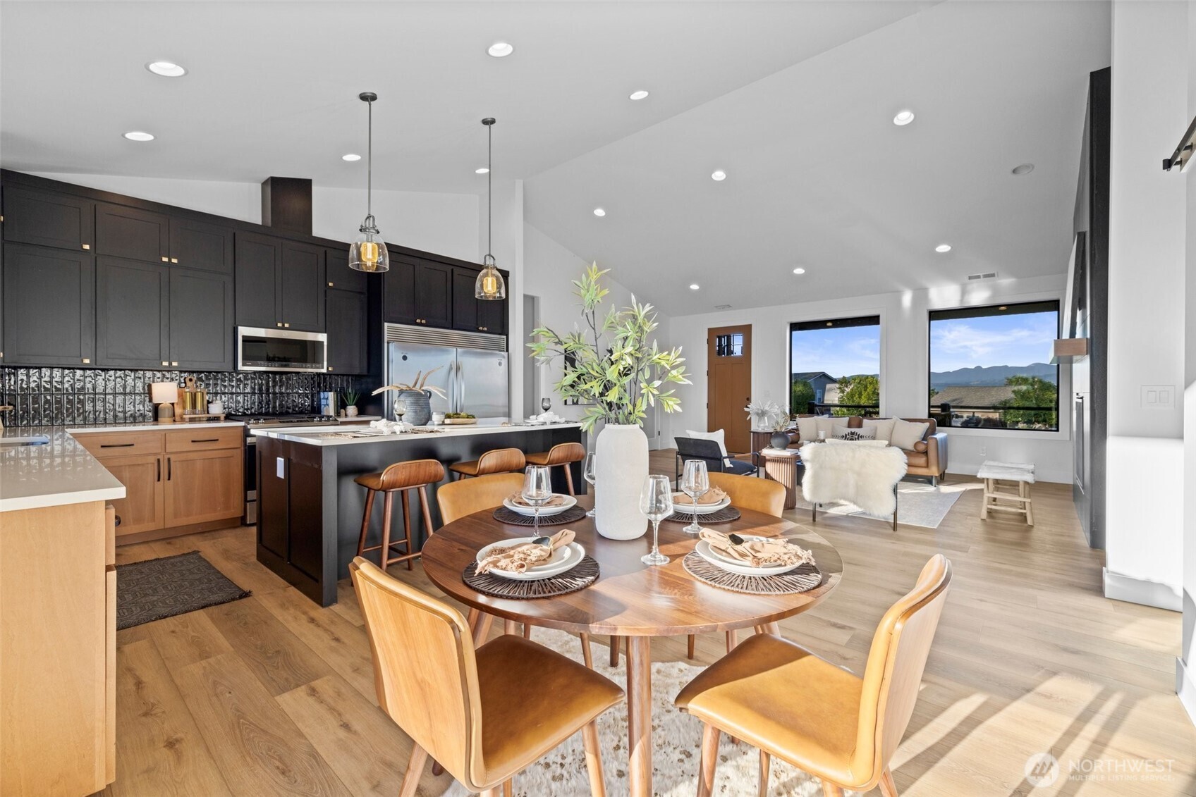 25716 99th Avenue E, Graham, WA 98338