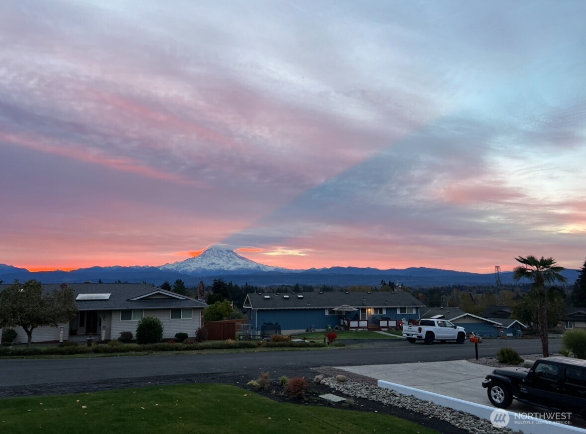 25716 99th Avenue E, Graham, WA 98338