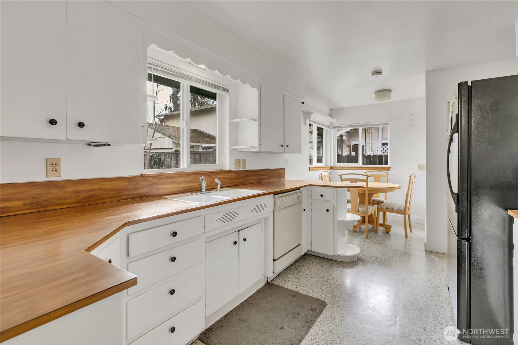 924 7th Avenue NW, Puyallup, WA 98371