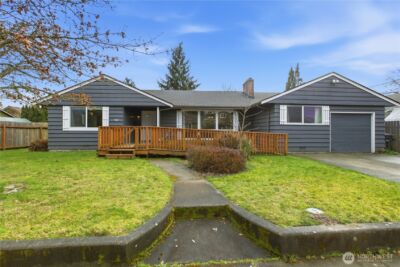 924 7th Avenue NW, Puyallup, WA 98371 - Photo 2