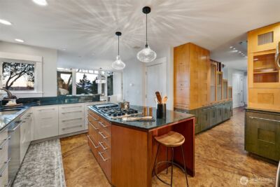 10431 Marine View Drive SW, Seattle, WA 98146 - Photo 11