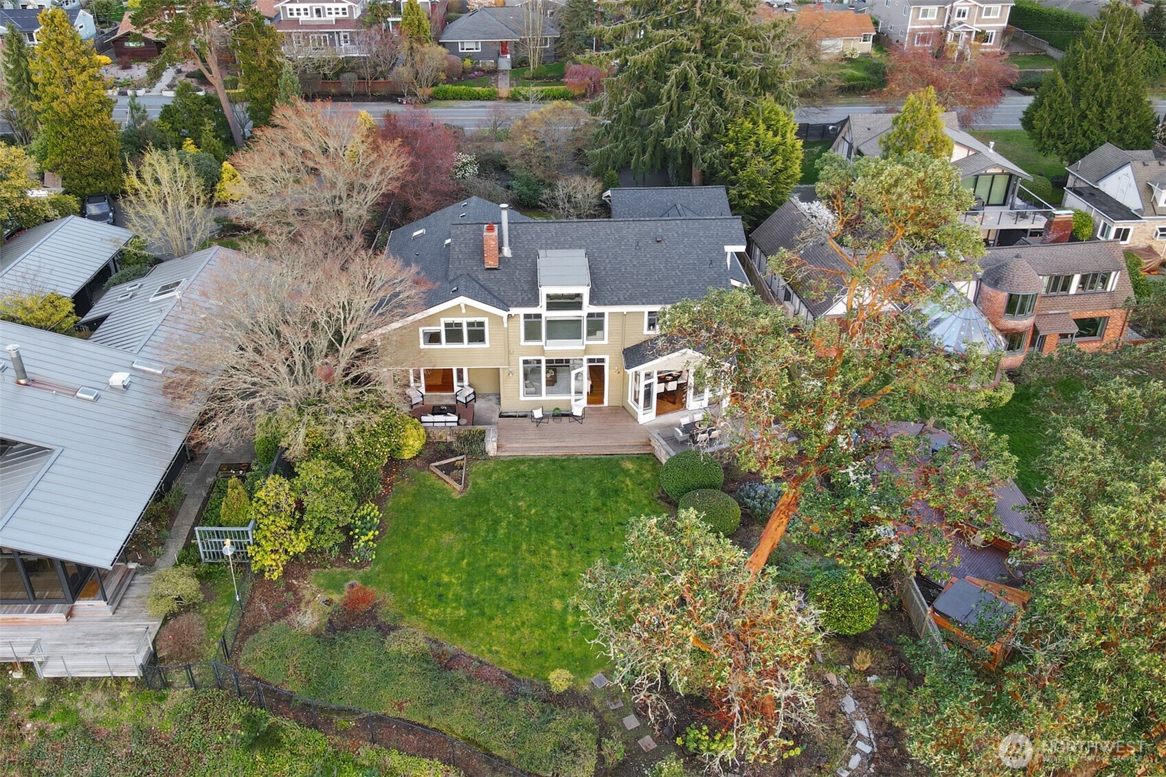 10431 Marine View Drive SW, Seattle, WA 98146