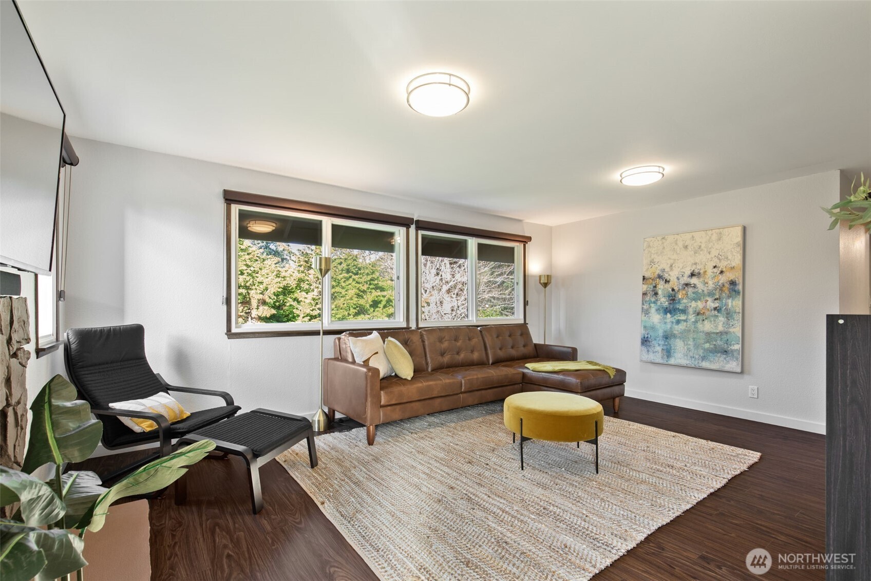 24827 13th Avenue S, Des Moines, WA 98198