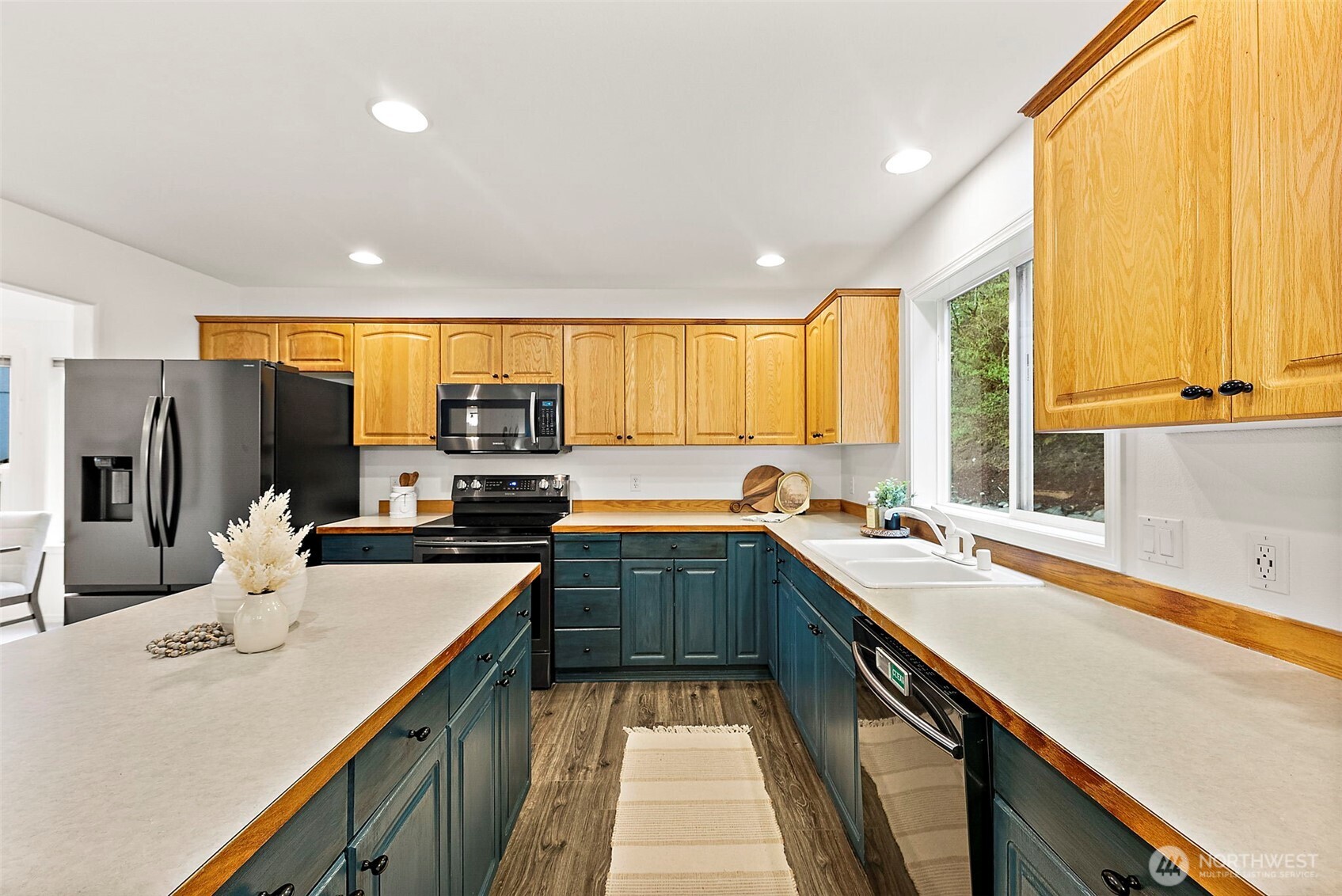 10503 180th Avenue E, Bonney Lake, WA 98391-7083