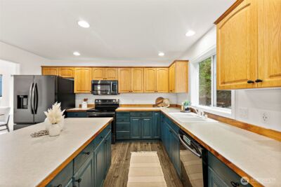 10503 180th Avenue E, Bonney Lake, WA 98391-7083 - Photo 9