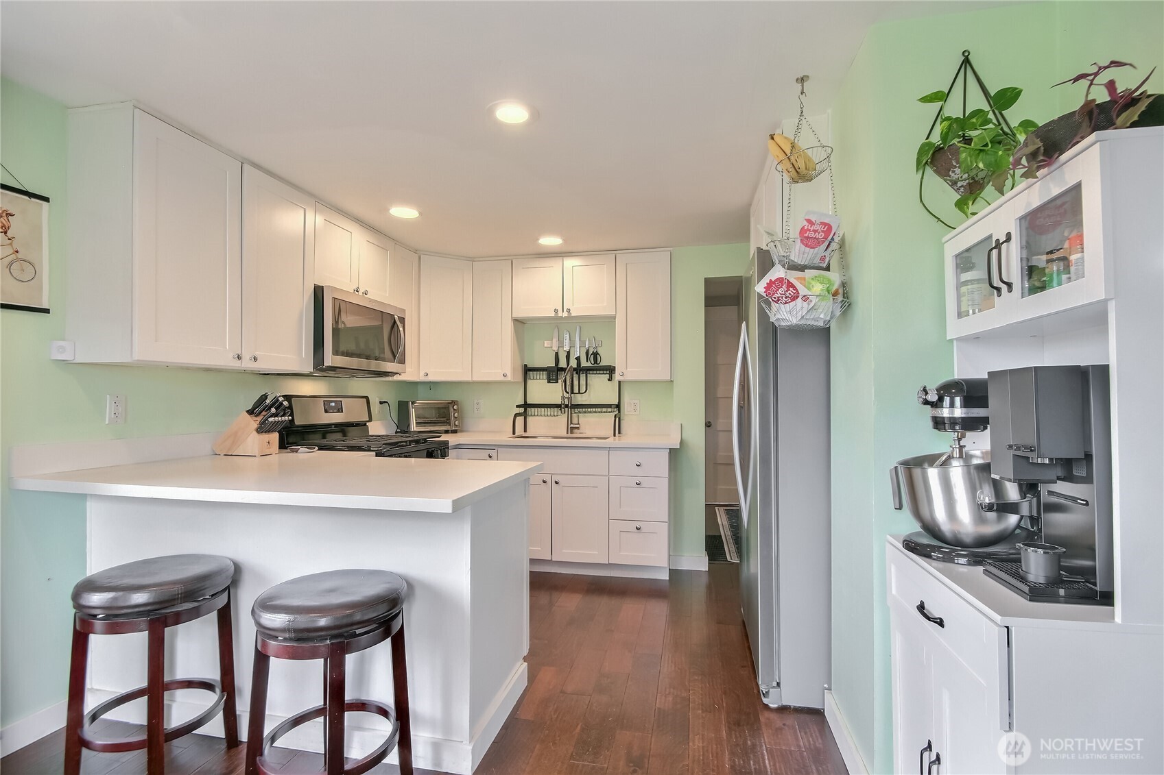 10644 2nd Place SW, Seattle, WA 98146