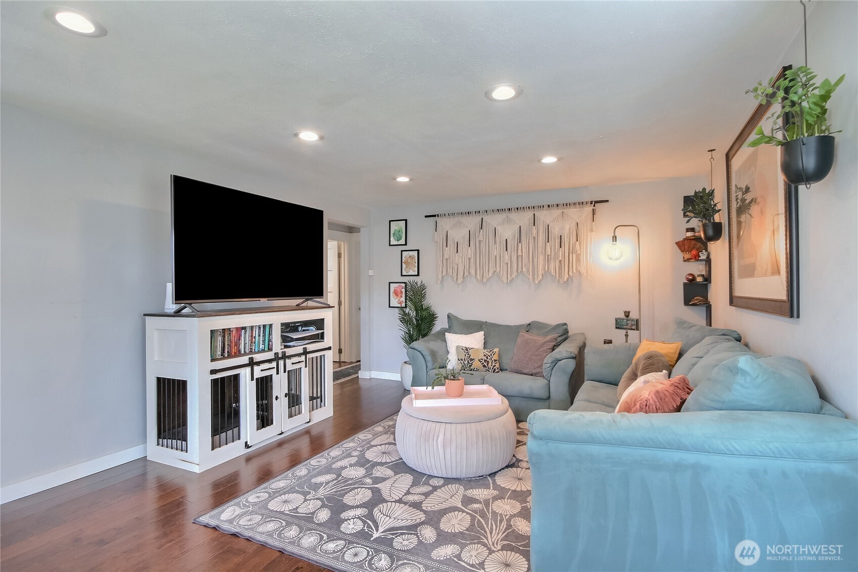 10644 2nd Place SW, Seattle, WA 98146