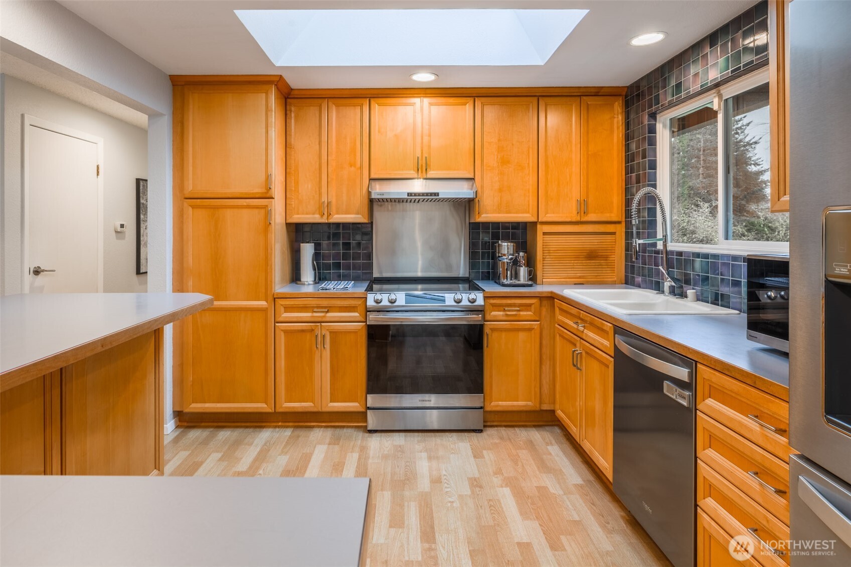 25650 44th Avenue S, Kent, WA 98032