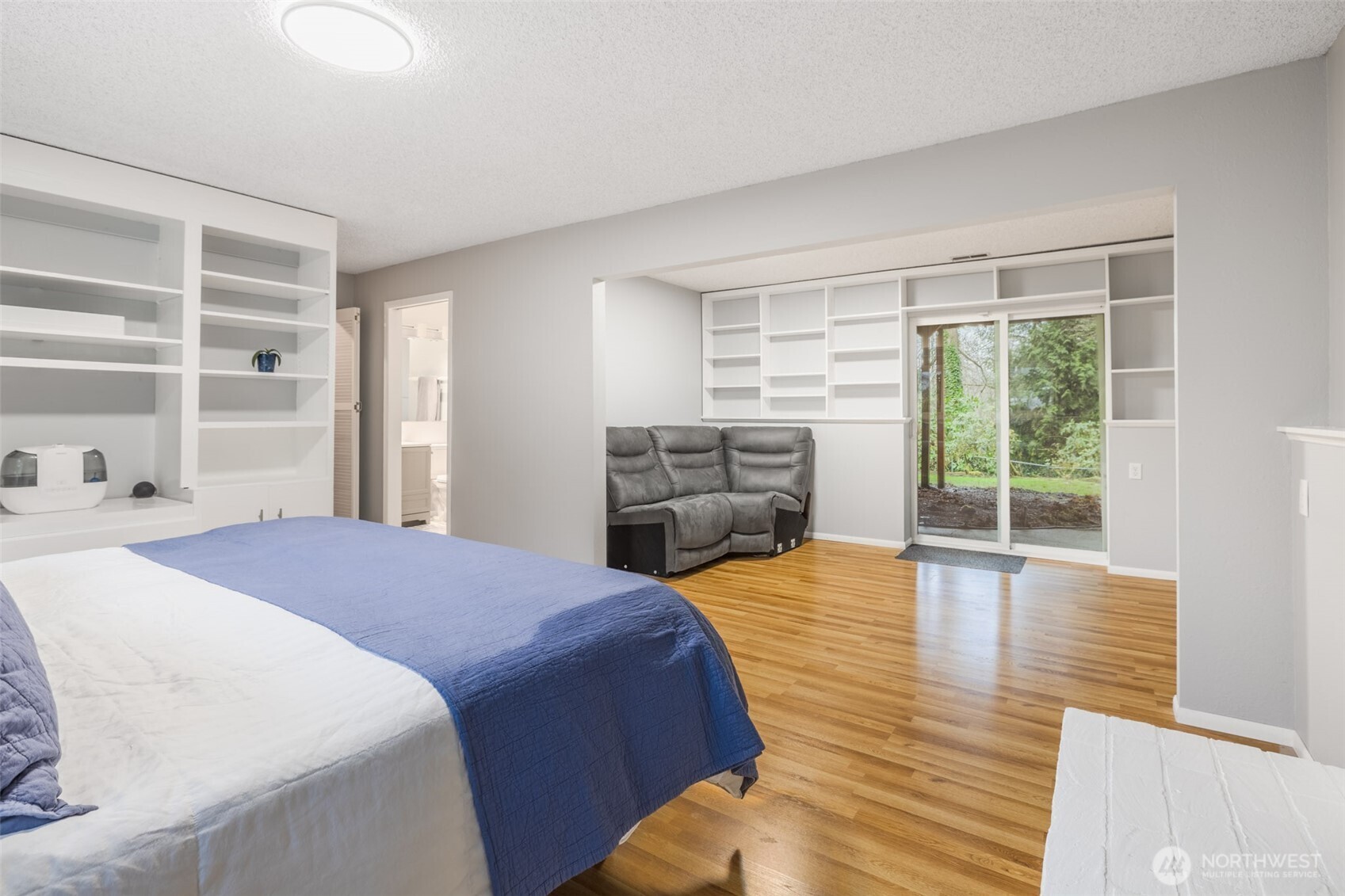 25650 44th Avenue S, Kent, WA 98032