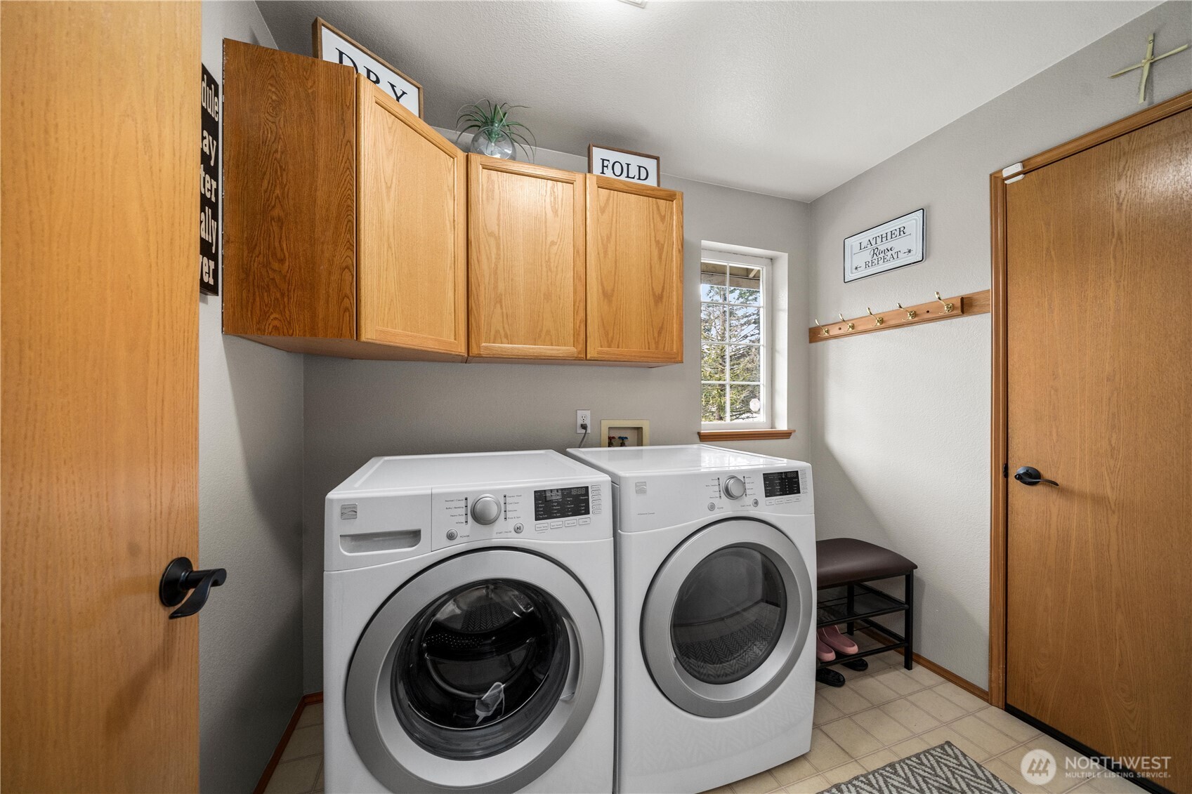 20055 SE 290th Place , Kent, WA 98042