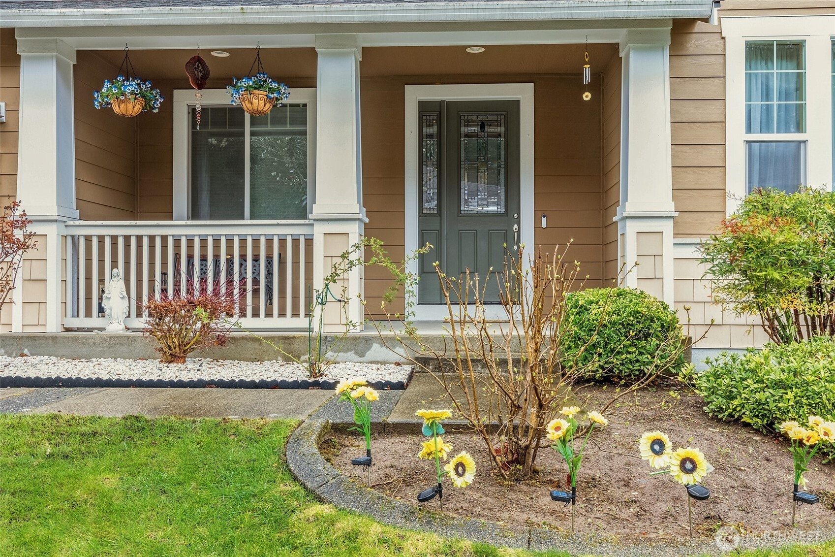 24524 SE 278th Street , Maple Valley, WA 98038