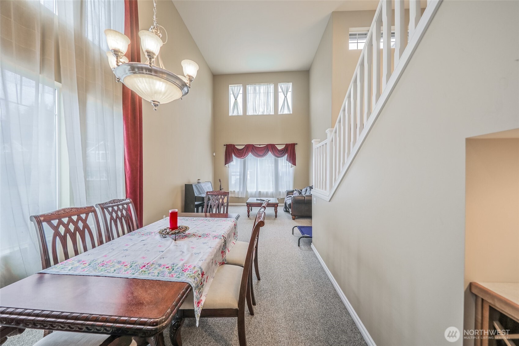 24524 SE 278th Street , Maple Valley, WA 98038