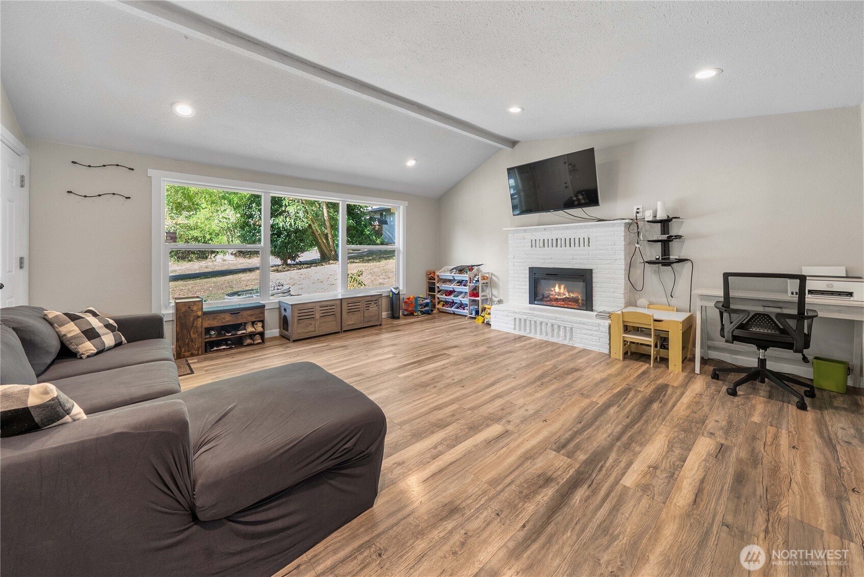 1251 S 230th Street , Des Moines, WA 98198