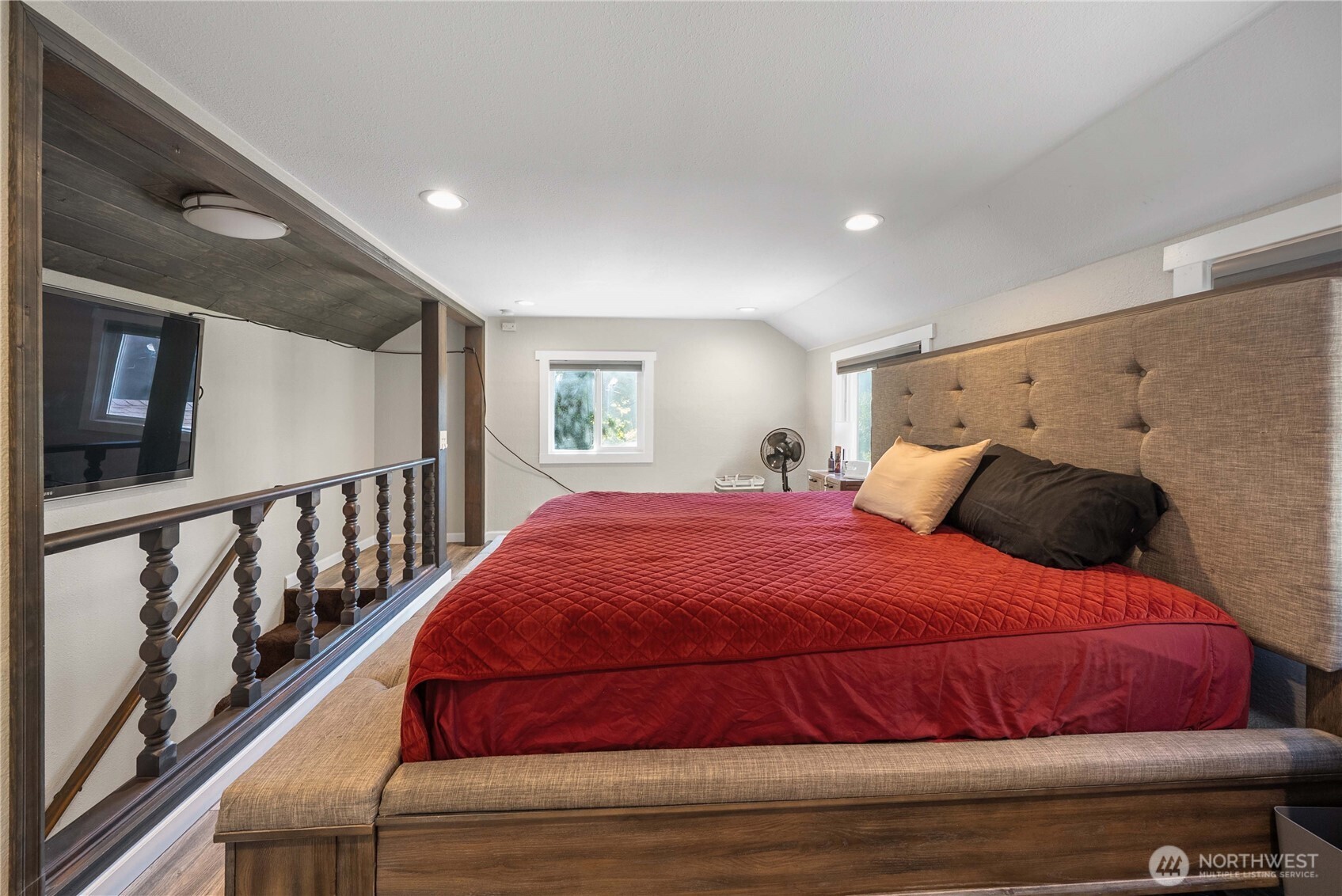 1251 S 230th Street , Des Moines, WA 98198