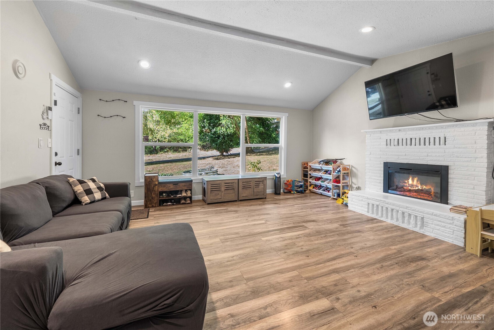 1251 S 230th Street , Des Moines, WA 98198