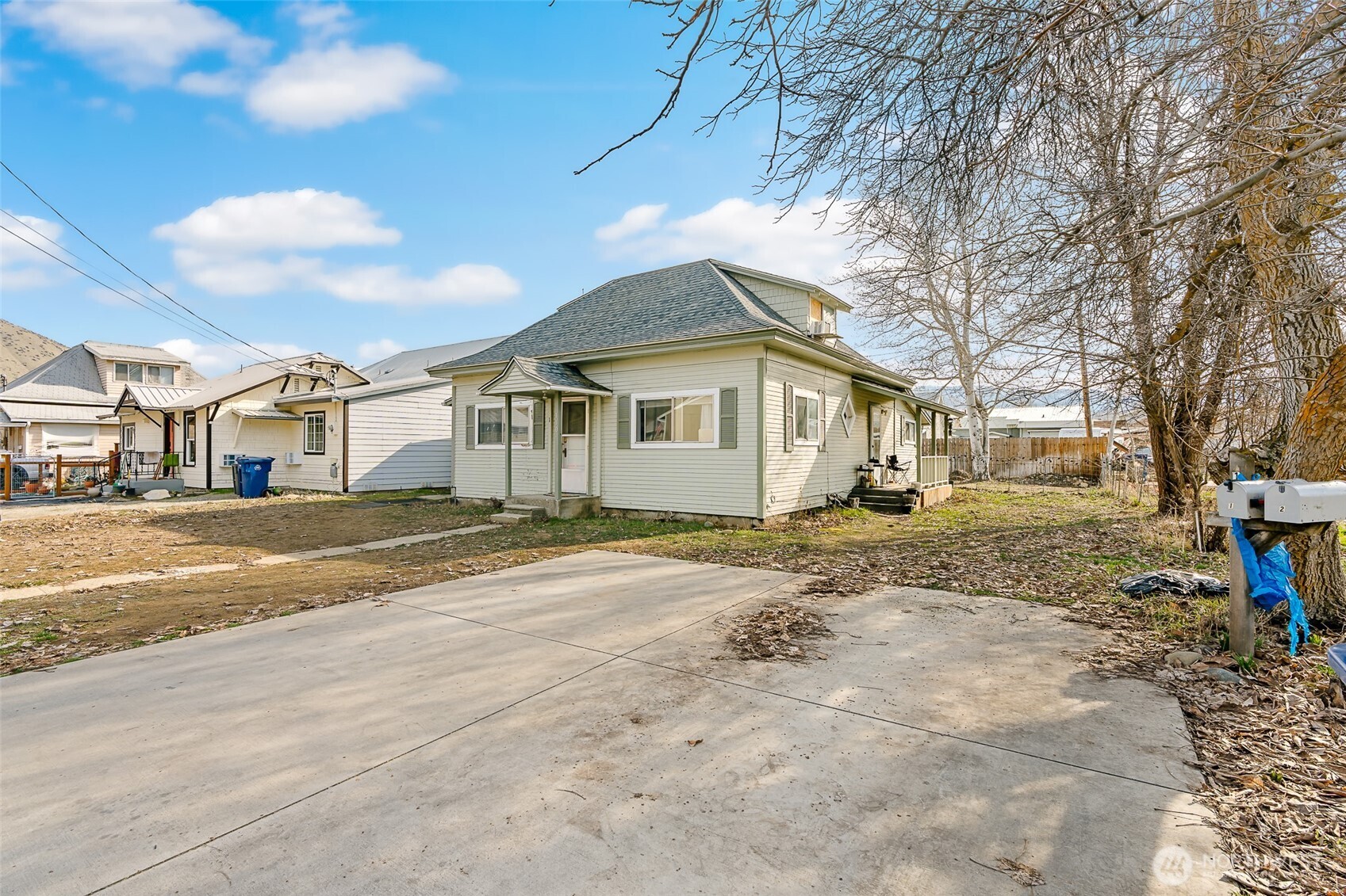 110 E Pleasant Avenue #1 & 2, Cashmere, WA 98815