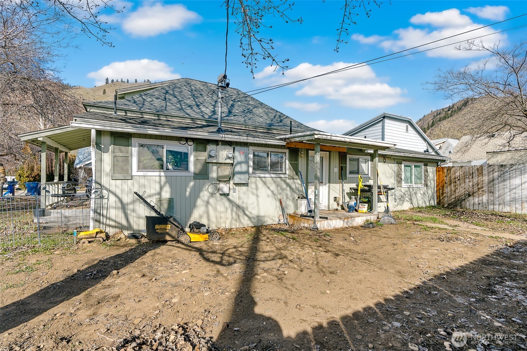 110 E Pleasant Avenue #1 & 2, Cashmere, WA 98815