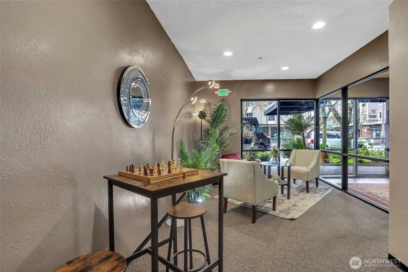 5000 California Avenue SW #406, Seattle, WA 98136