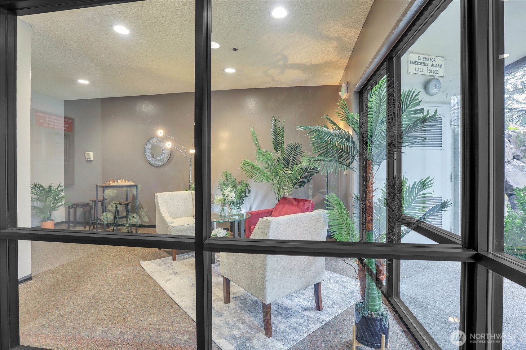 5000 California Avenue SW #406, Seattle, WA 98136