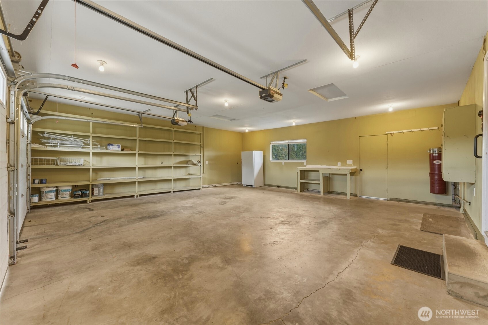 305 NE A Street , College Place, WA 99324