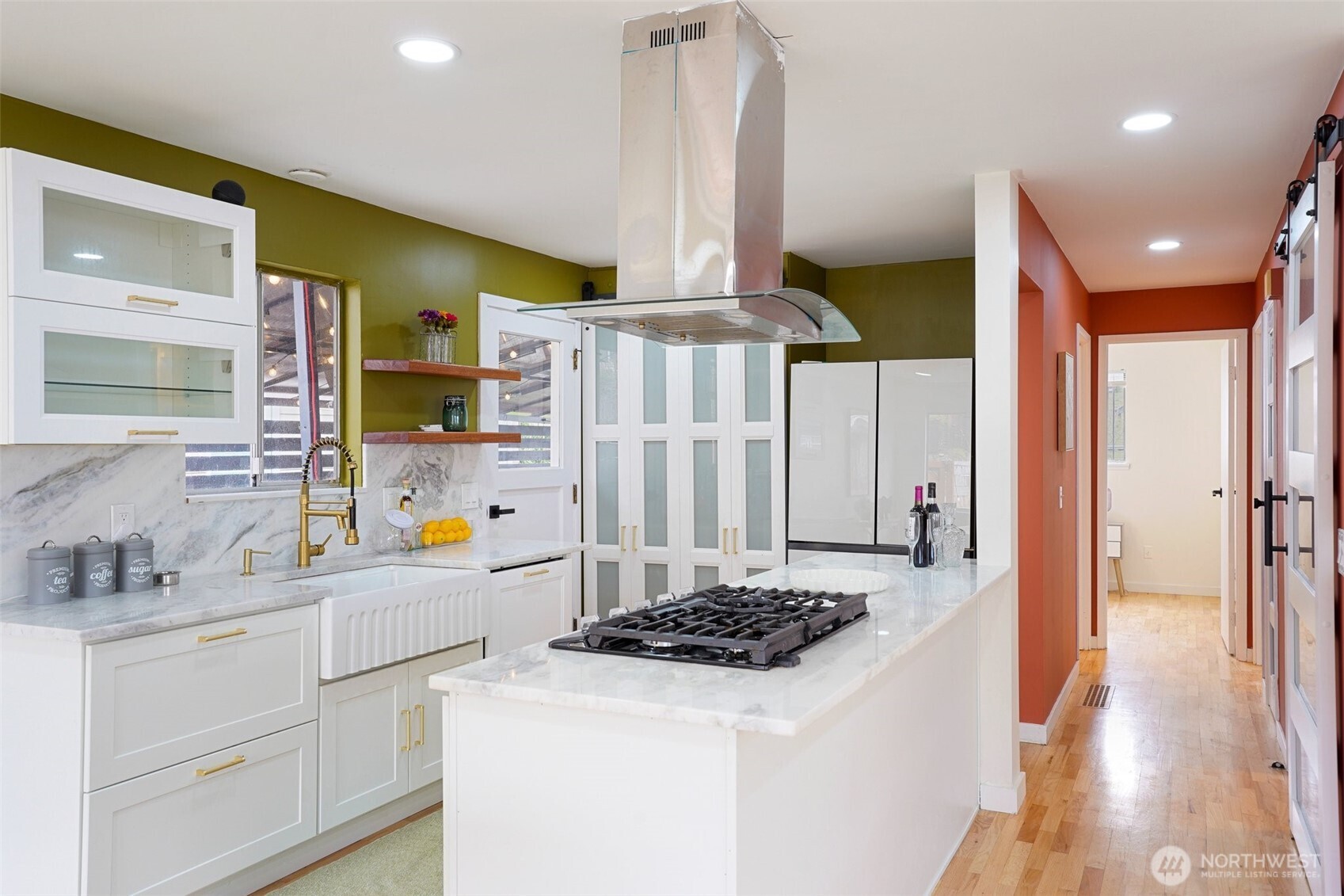 1609 E Alder Street , Seattle, WA 98122