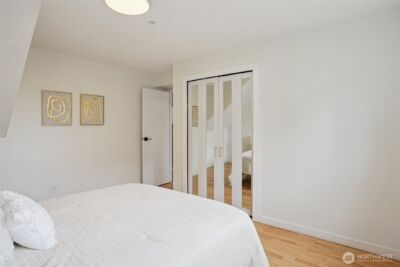 1609 E Alder Street , Seattle, WA 98122 - Photo 17