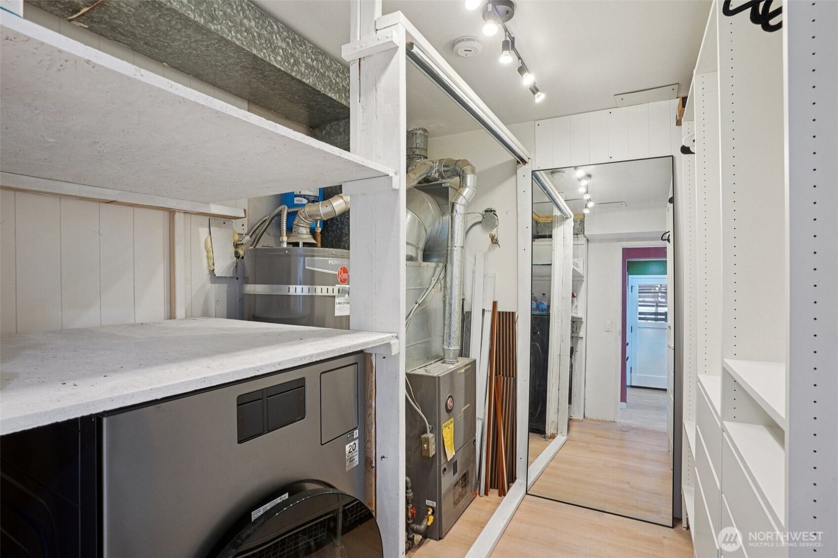 1609 E Alder Street , Seattle, WA 98122