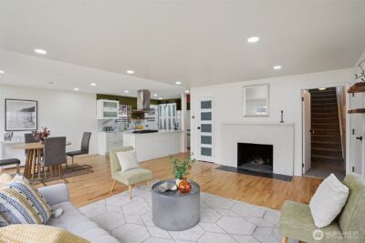 1609 E Alder Street , Seattle, WA 98122 - Photo 3