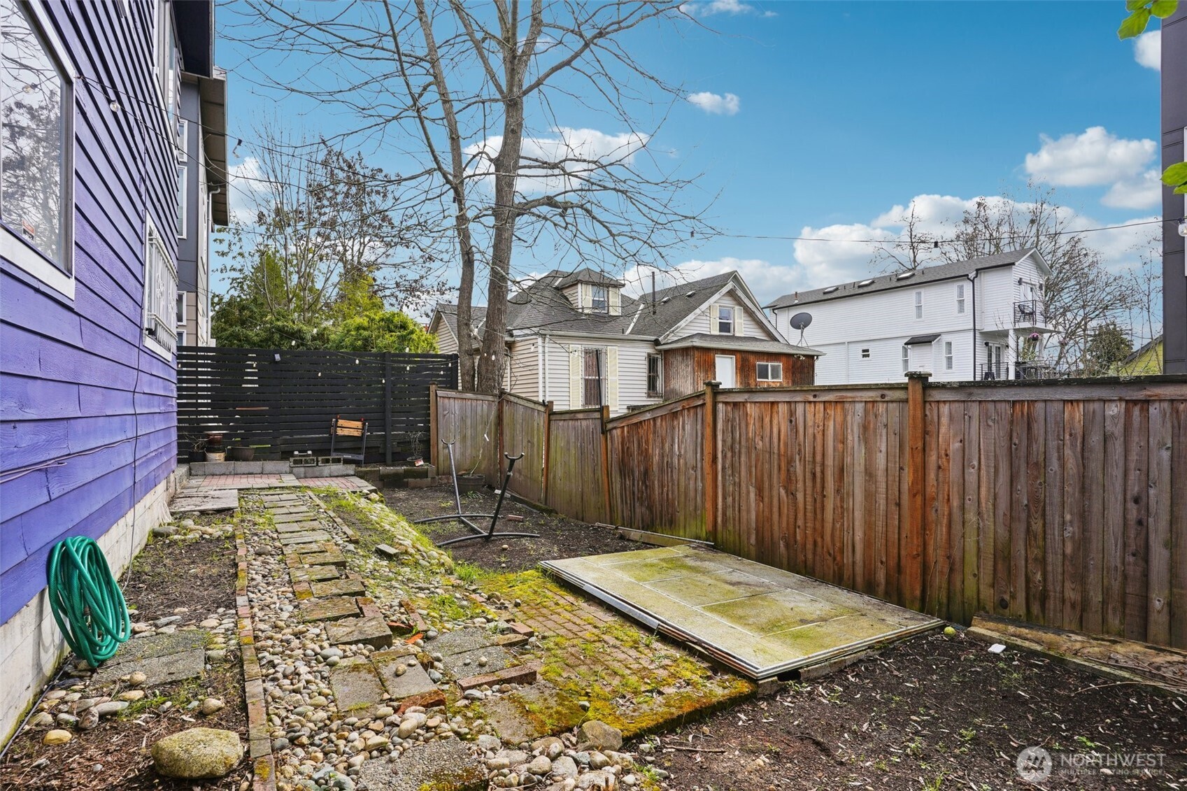 1609 E Alder Street , Seattle, WA 98122