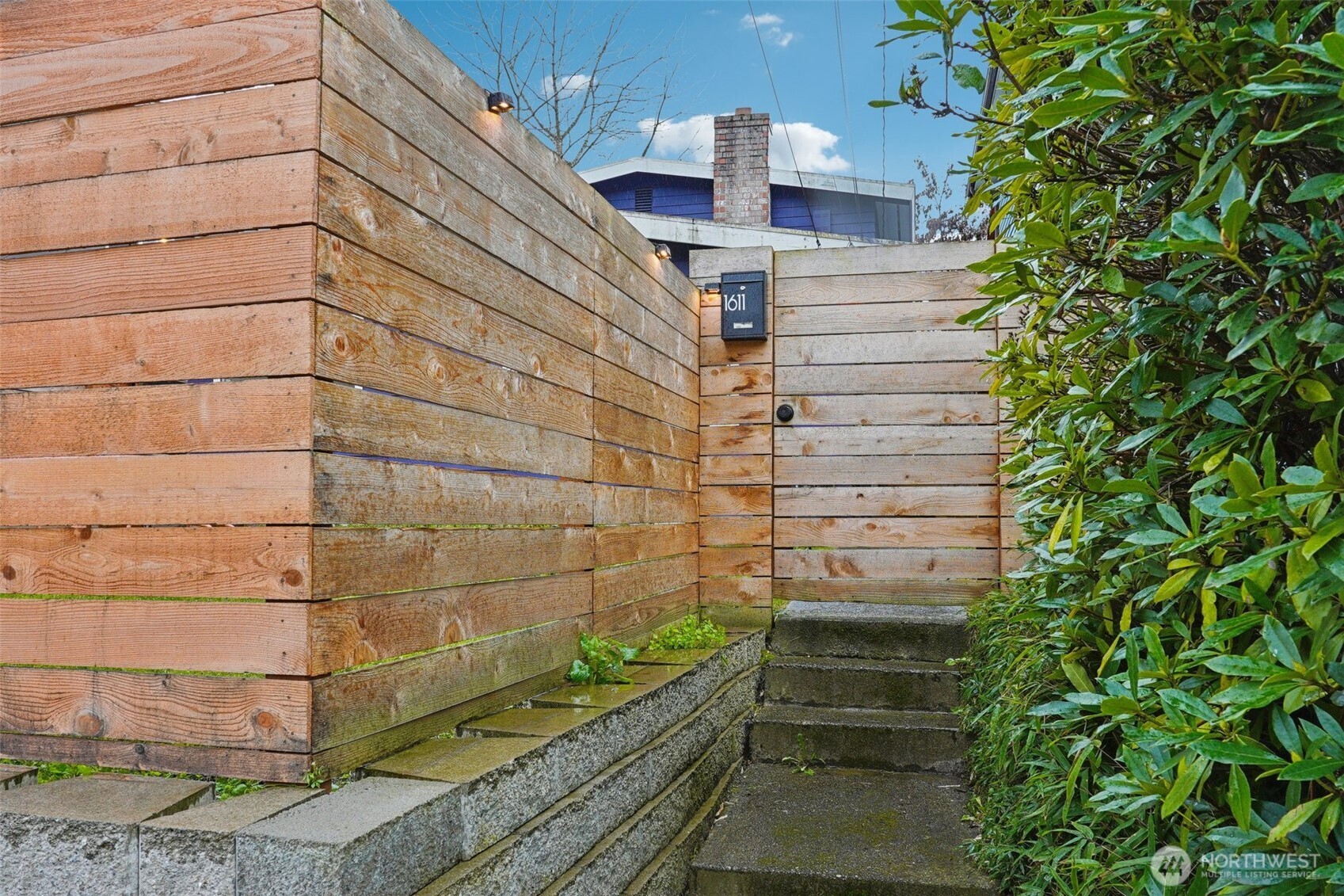 1609 E Alder Street , Seattle, WA 98122